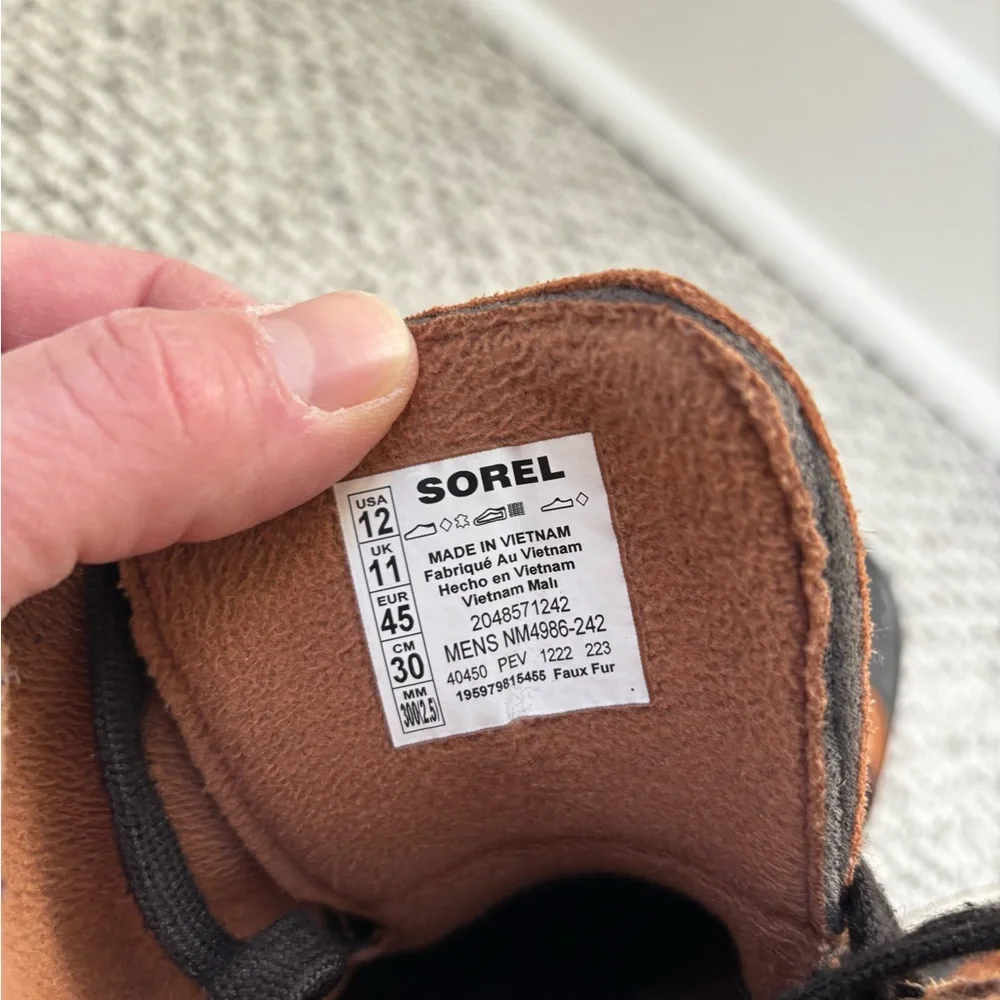 Sorel Metro Brown and Blue Winter Boots with Lace-Up Design and Suede Texture - Picture 4 of 7